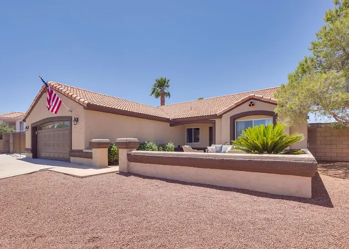 Lovely Bullhead Retreat W/ Pool And Hot Tub Сasa de vacaciones Bullhead City