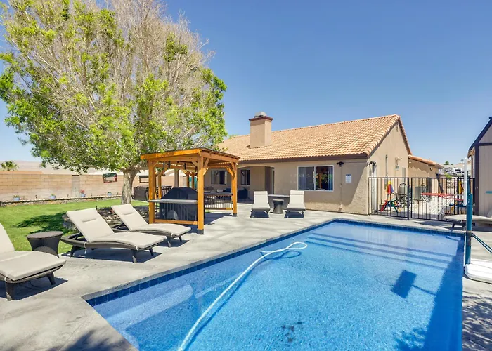 Lovely Bullhead Retreat W/ Pool And Hot Tub *